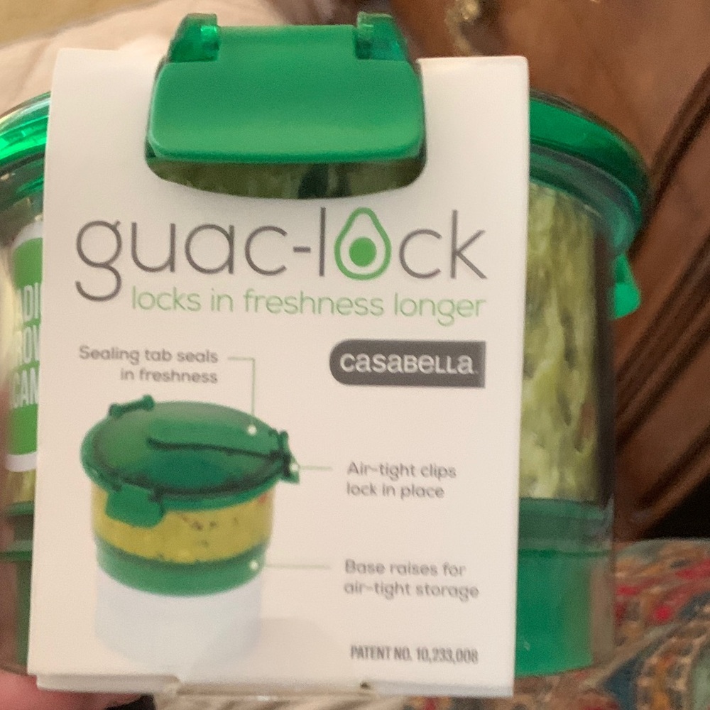 Guac-Lock Green Food Storage Container - Picture 4 of 5